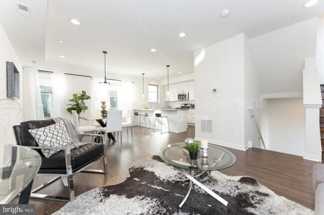 Foto del edificio - 2142 Kensington Walk