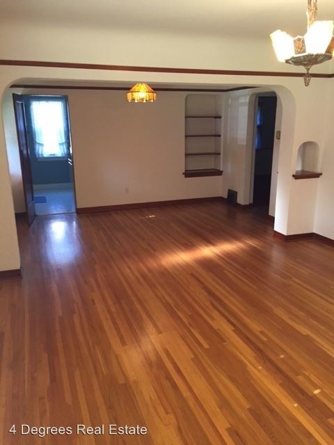 Building Photo - 2 br, 1 bath House - 2624 N Normandie Street