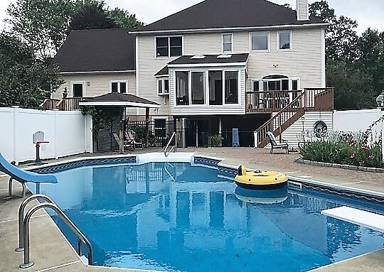 Building Photo - 51 Saddle Ridge Dr