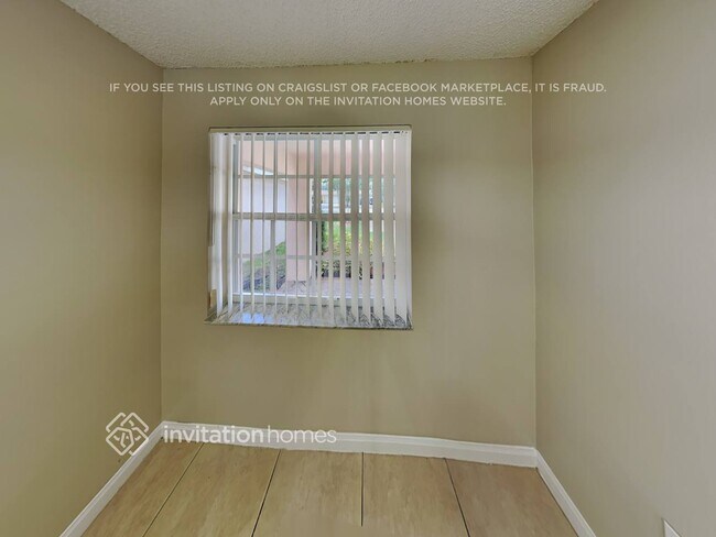 Foto del edificio - 9283 NW 55th St