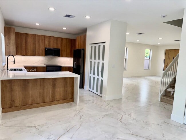 Building Photo - 15254 SW 109th St