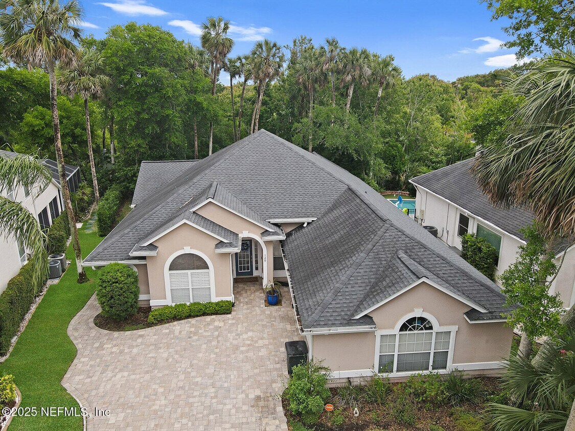 Foto principal - 120 Oceans Edge Dr
