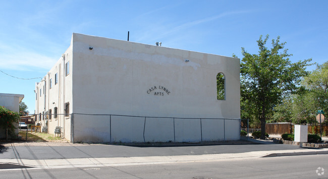 Building Photo - Casa Lynne Apartments