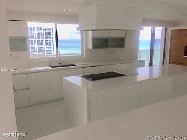 Foto del edificio - 4 br, 4.5 bath  - 6423 Collins Ave # PH18033