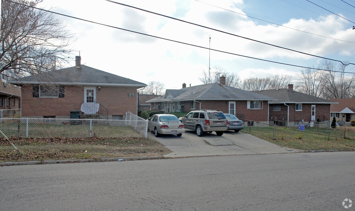 16001610 Radio Rd, Dayton, OH 45403 Apartments in Dayton, OH