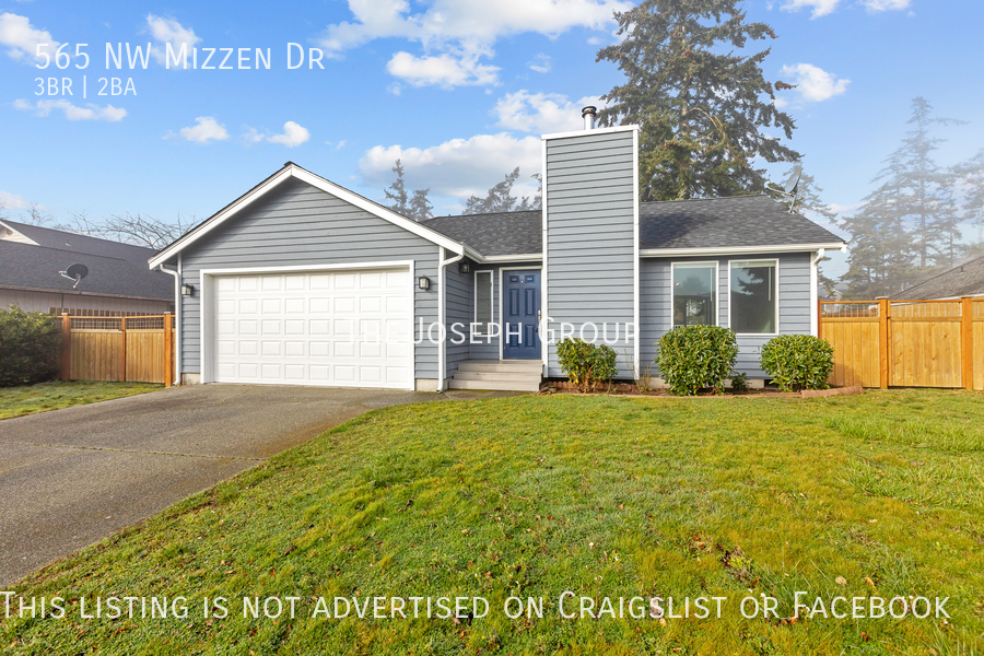 Foto principal - Beautiful 3 bedroom home in Oak Harbor