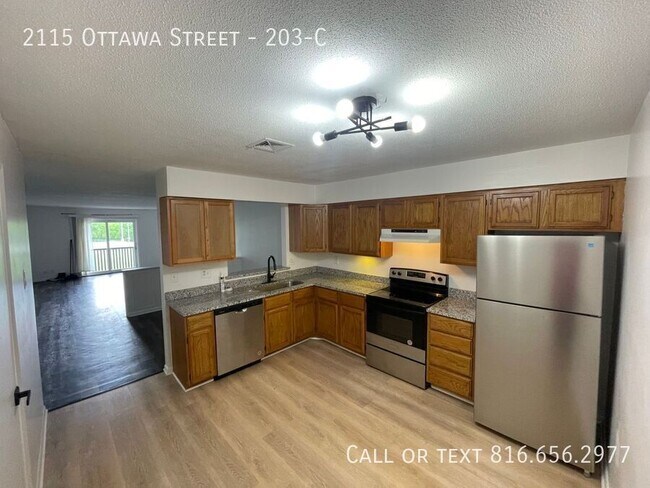 Foto del edificio - 2115 Ottawa St