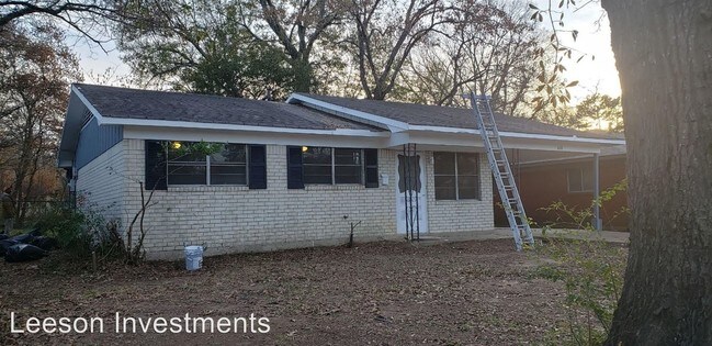 Building Photo - 3 br, 1 bath House - 634 Damaka Dr