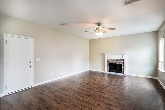 Foto del edificio - 8005 Lakota Ct