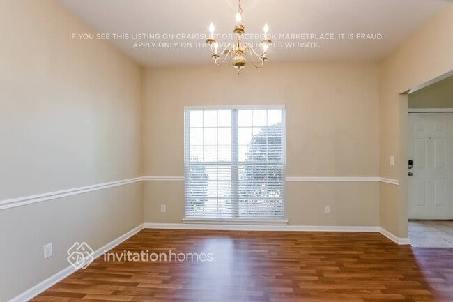 Foto del edificio - 6432 Tunston Ln