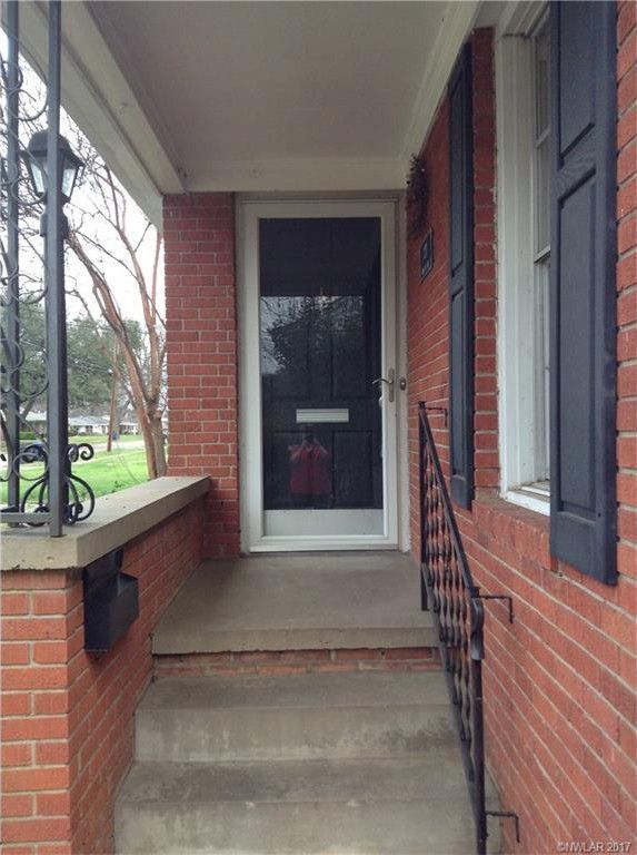 Foto del edificio - ** AVAILABLE JUNE 1ST ** CUTE 3/1 BROADMOO...