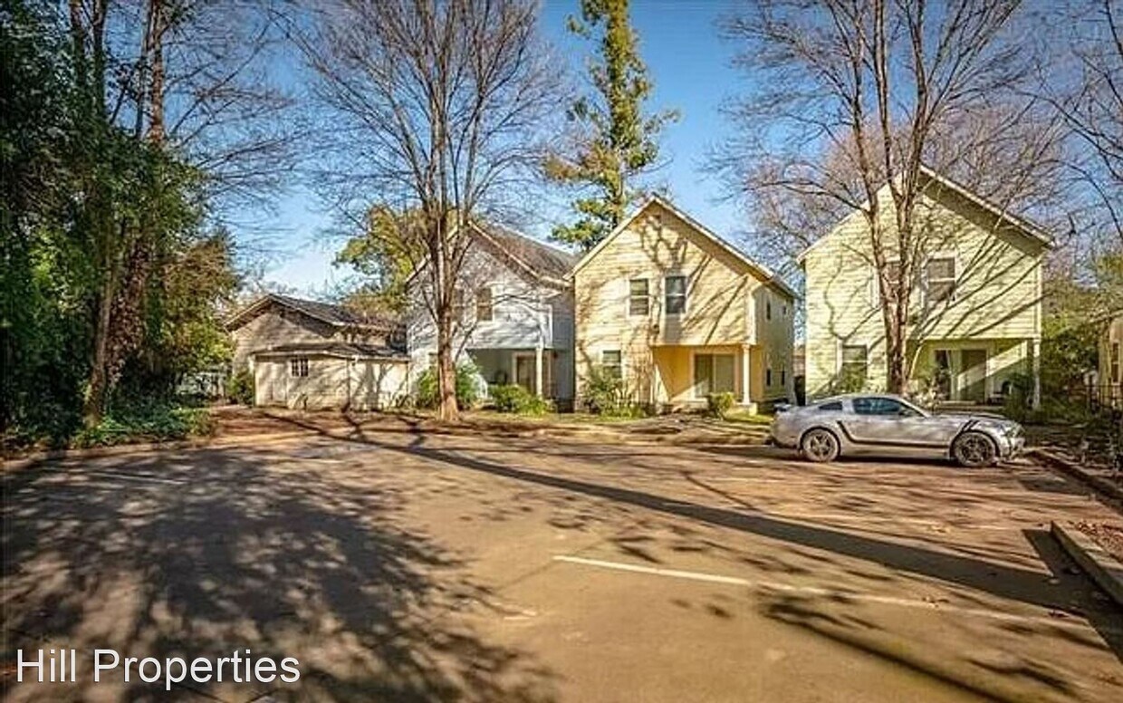 Foto del edificio - 2 br, 1 bath House - 220 Oak Street