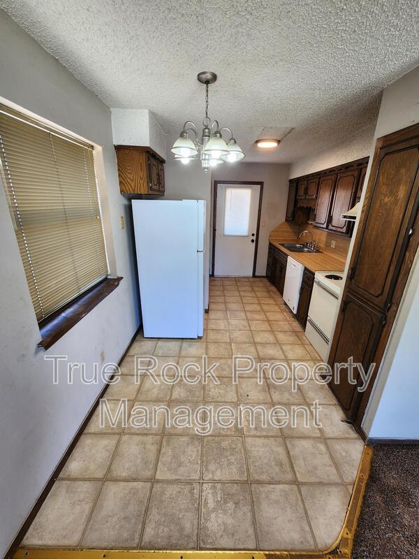 Foto del edificio - 2501 Oakhurst Dr