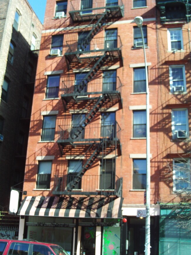 Foto del edificio - 193 E 4th St