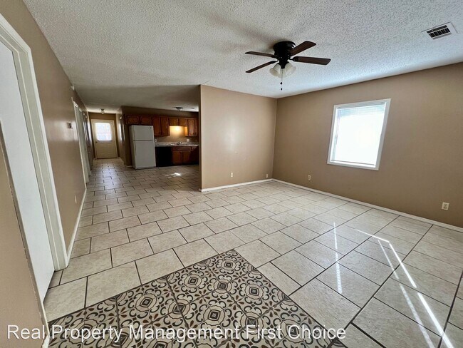 Foto del edificio - 3 br, 2 bath House - 3500 North 48th St