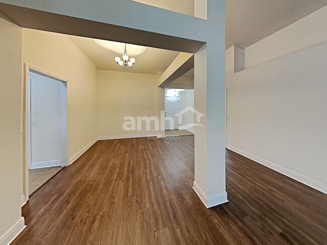 Building Photo - 10710 Standing Stone Drive