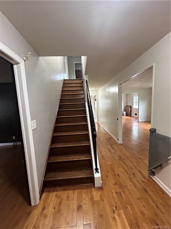 Building Photo - 103 Shonnard Pl