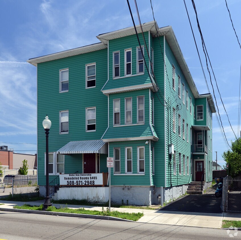 162 Sawyer St, New Bedford, MA 02746 Apartments in New Bedford, MA