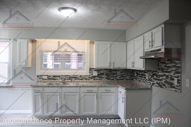 Building Photo - 4 br, 1 bath House - 161 Illinois Ave.