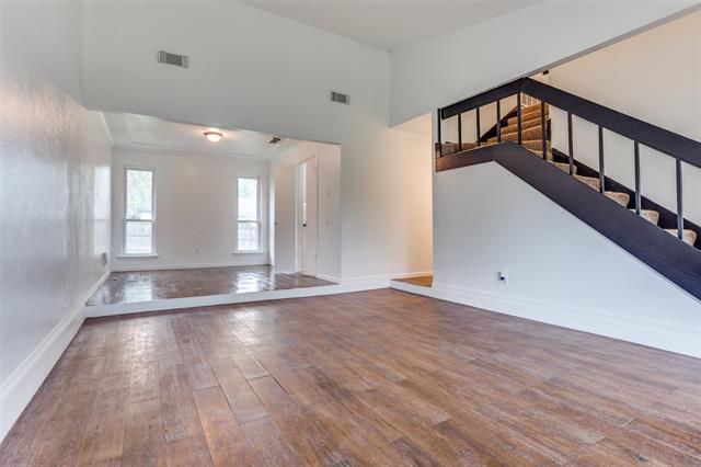 Building Photo - 3709 Downs Way