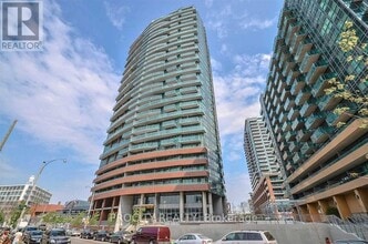 Building Photo - 150 E Liberty St