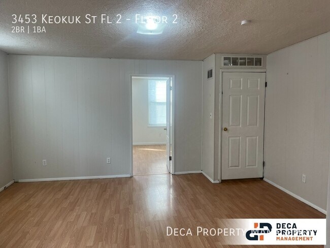 Foto del edificio - 2 Bedroom 1 Bathroom Apartment