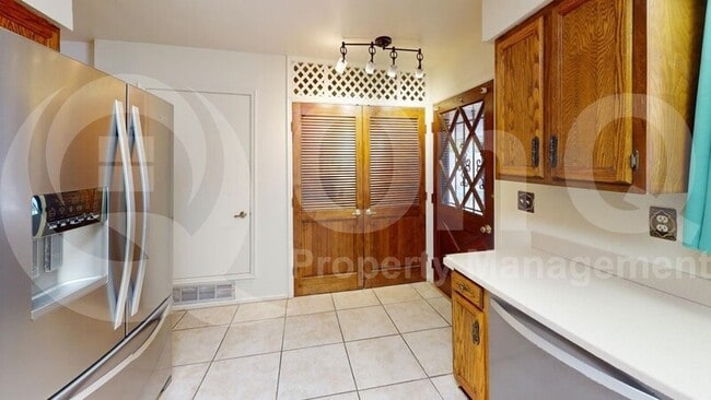 Foto del edificio - 7764 E Hampton St