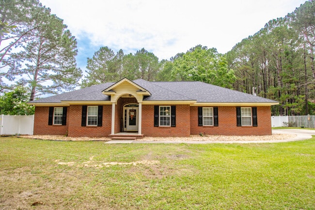 Building Photo - 326 Magnolia Church Rd