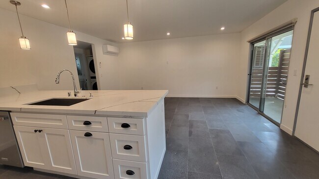 Foto del edificio - 2628 5th St