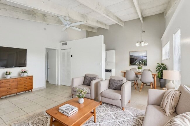 Building Photo - Azure Villas Apartments