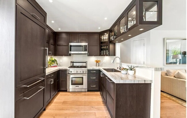 Foto del edificio - fully renovated 1-bedroom, 1-bath condo offers a stylish city retreat with a true neighborhood vibe.