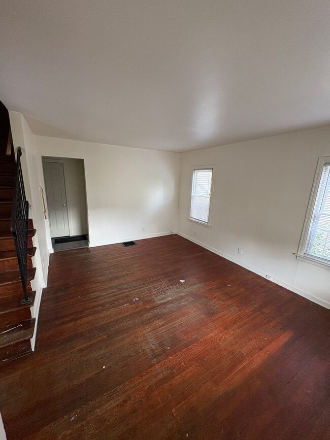 Foto del edificio - 4 Bedroom in North Linden