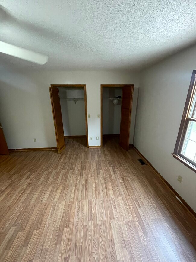 Building Photo - 1612 Bradford Ct