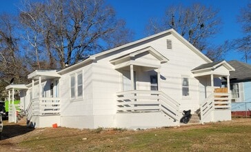 Building Photo - 512 S Greenwood St