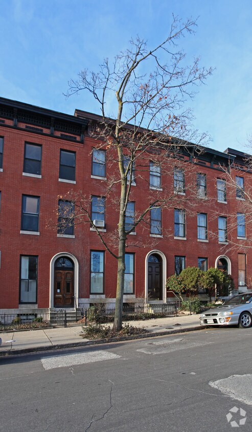 Building Photo - 1624 Bolton St