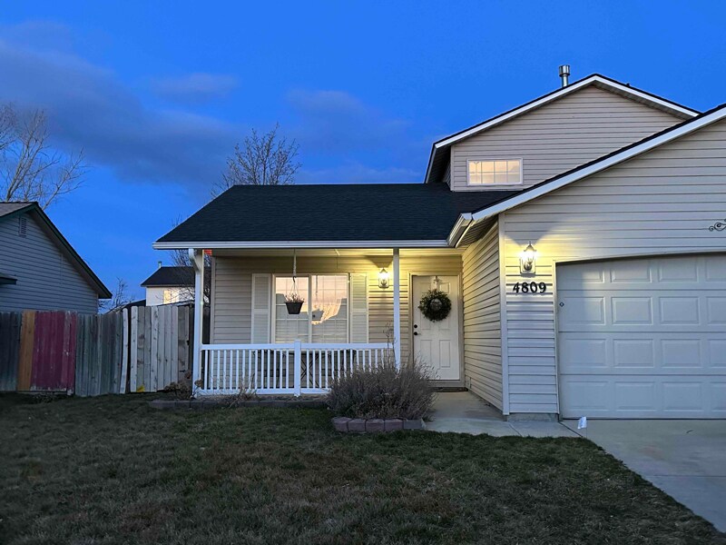 Foto principal - 4809 Pioneer Ave