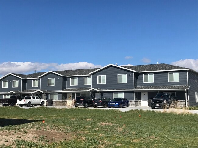 Building Photo - 2626 W 450 N