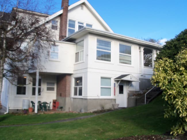 Foto del edificio - 2302 Rucker Ave