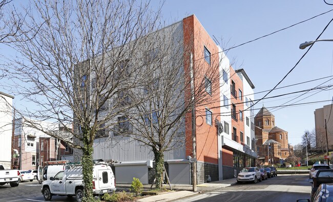 Building Photo - The Fletch