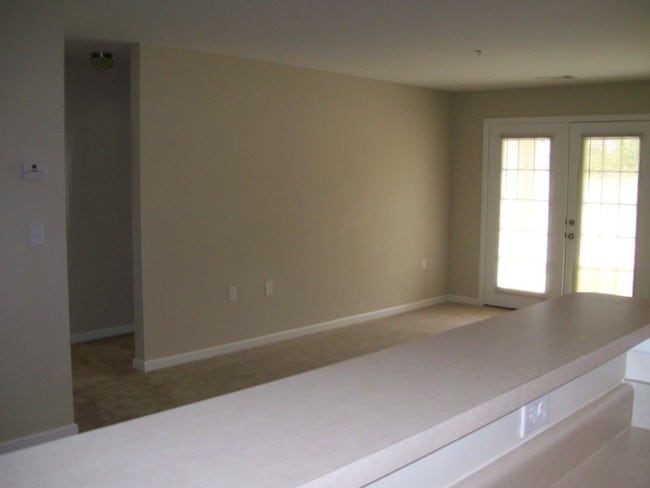 Living room - Eastland Place Apartments