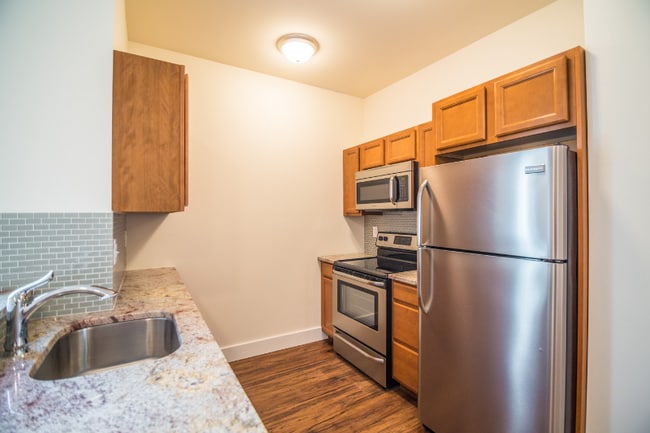 Foto del edificio - 411 N 34th St