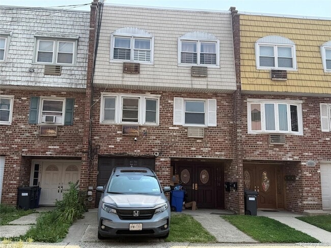 Photo - 4335 223rd Street Unit House