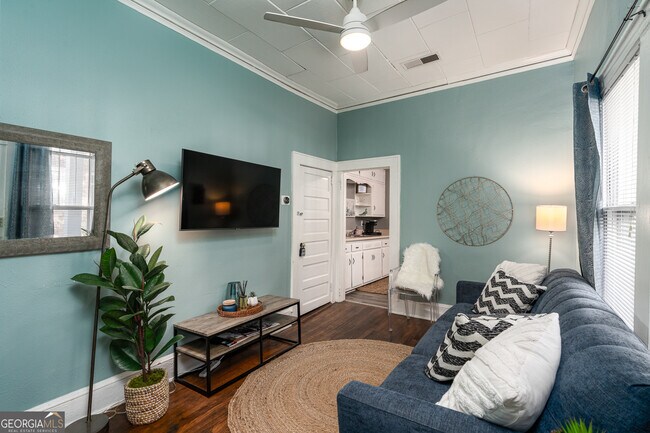 Foto del edificio - 850 Custer St