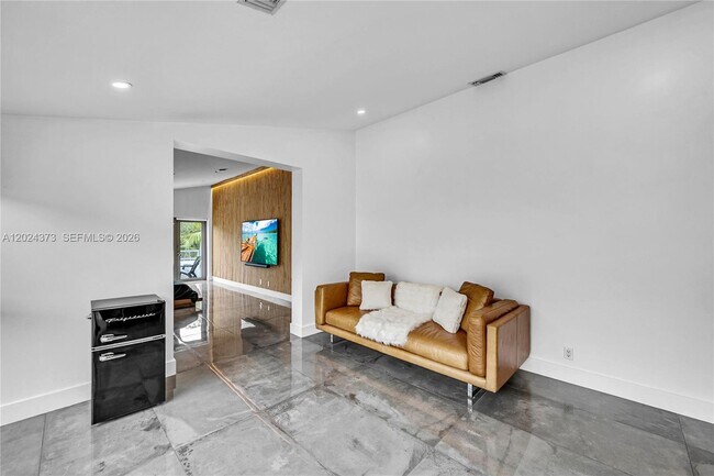 Foto del edificio - 1511 NE 4th Pl