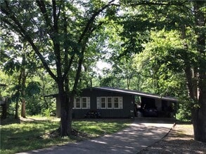 Building Photo - 5 Formby Ln