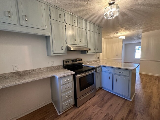 Photo - Fully Renovated 2 Bedroom 2 Bath Duplex in Stone Mountain Apartment