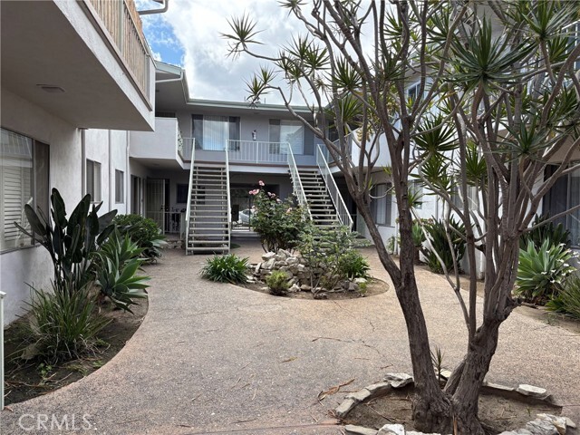 Foto del edificio - 840 Cedar Ave