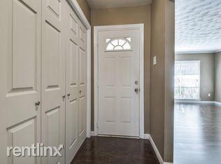 Building Photo - 3 br, 2 bath House - 933 Channing Cir