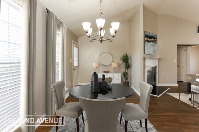 Foto del edificio - 389 Eagles Flight Ln