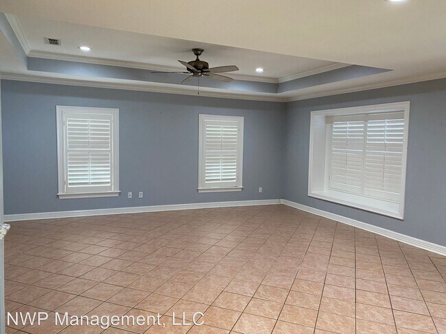 Building Photo - 3 br, 2 bath House - 628 S Blackwell
